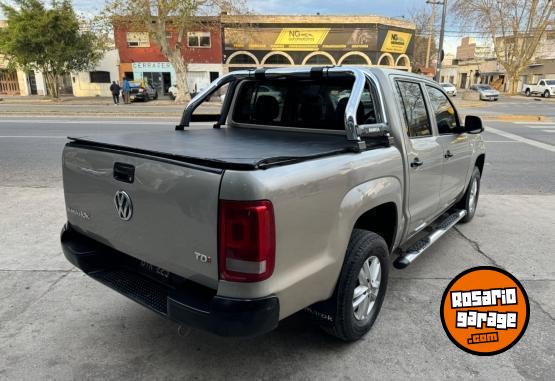 Camionetas - Volkswagen Amarok starline 2015 Diesel 150000Km - En Venta