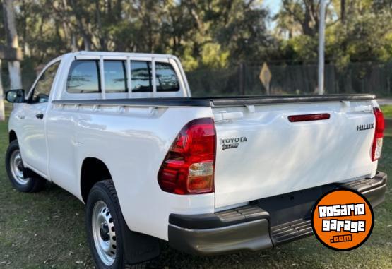 Camionetas - Toyota Hilux Cabina Simple 2024 Diesel 0Km - En Venta