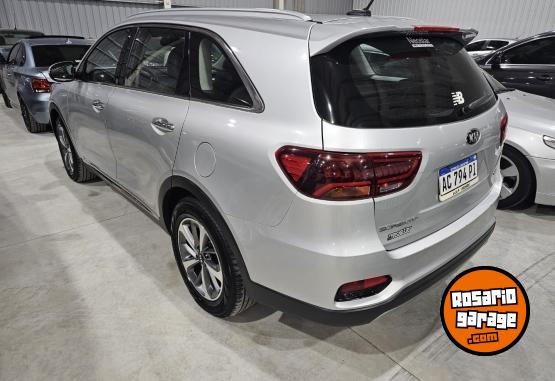 Camionetas - Kia Sorento Ex Premium 2018 Diesel 208000Km - En Venta