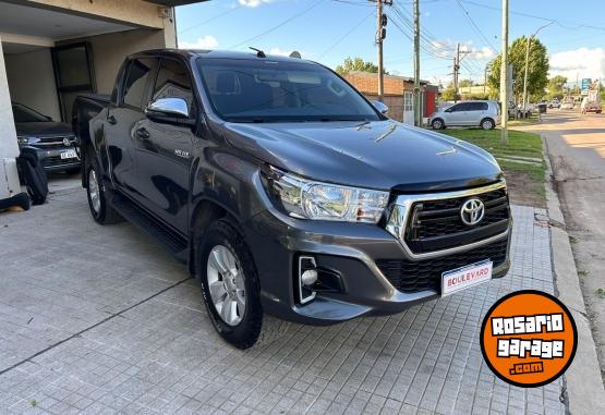 Camionetas - Toyota Hilux SRV 2019 Diesel  - En Venta