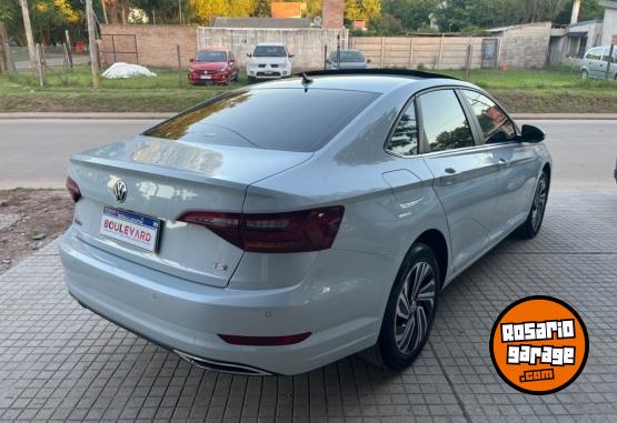 Autos - Volkswagen Vento highline TSI 2018 Nafta  - En Venta