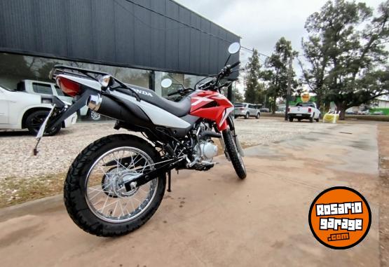 Motos - Honda XR 150 L 2024 Nafta 1600Km - En Venta