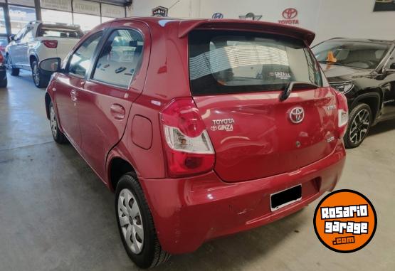 Autos - Toyota Etios 1.5 XS 5ptas 2015 Nafta 157000Km - En Venta