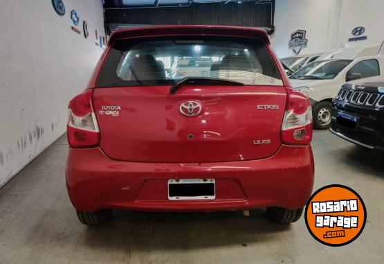 Autos - Toyota Etios 1.5 XS 5ptas 2015 Nafta 157000Km - En Venta