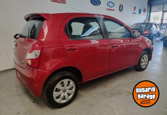 Autos - Toyota Etios 1.5 XS 5ptas 2015 Nafta 157000Km - En Venta