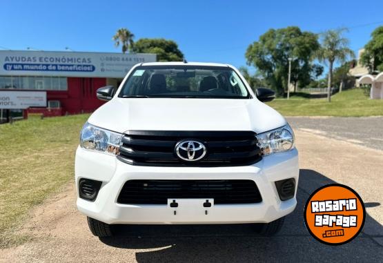 Camionetas - Toyota HILUX 2.4 DX 2024 Diesel 0Km - En Venta