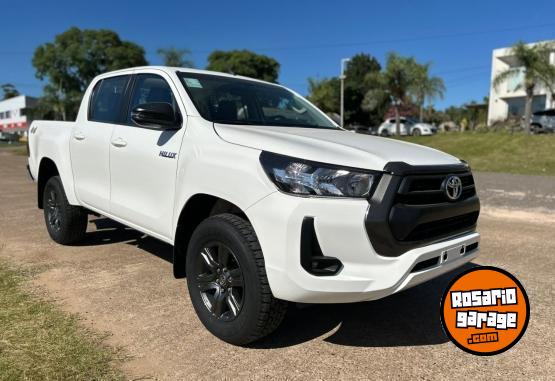 Camionetas - Toyota HILUX 2.8 SR MT 2024 Diesel 0Km - En Venta