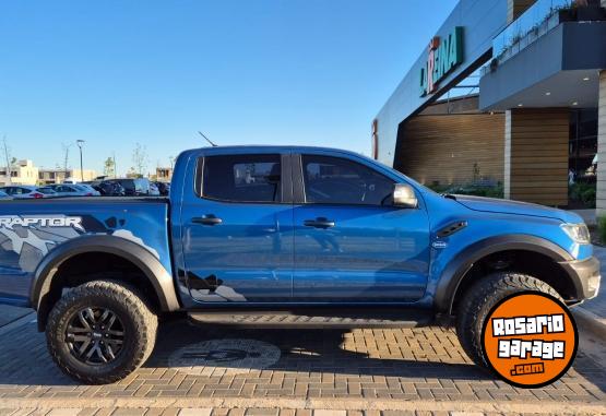 Camionetas - Ford Ranger RAPTOR garanta pe 2021 Diesel 54000Km - En Venta