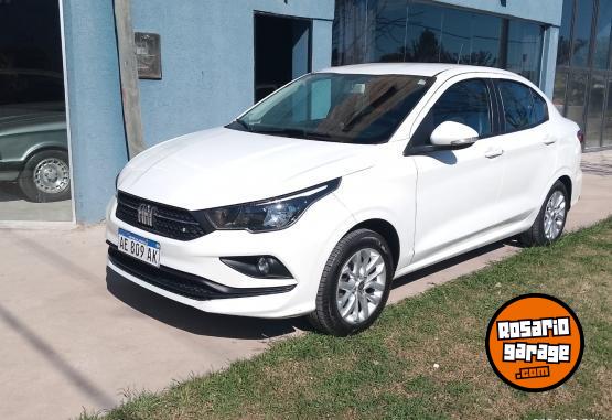 Autos - Fiat Cronos drive 2021 GNC 85000Km - En Venta