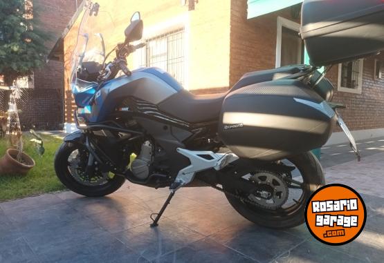 Motos - CF MT 650 cc. 2024 Nafta 4550Km - En Venta