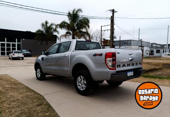 Camionetas - Ford Ranger Dc XLS Mt 4x4 2021 Diesel 101900Km - En Venta