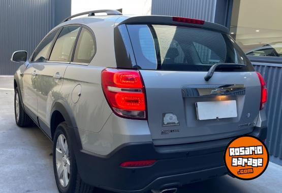 Camionetas - Chevrolet Captiva Ls 7 asientos 2016 Nafta 89000Km - En Venta