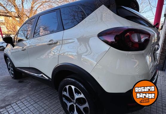 Camionetas - Renault Captur 2.0 16V Intens 2017 Nafta 80000Km - En Venta