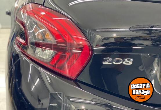 Autos - Peugeot 208 GT 2017 Nafta 71600Km - En Venta