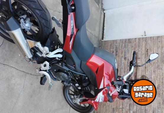 Motos - Benelli Trk 251 2023 Nafta 2500Km - En Venta