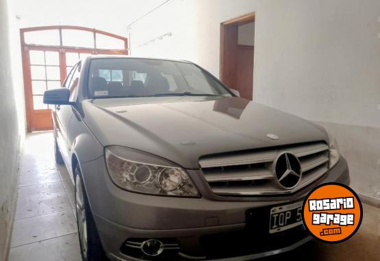 Autos - Mercedes Benz C200 KOMPRESSOR AvantGard 2010 Nafta 111111Km - En Venta