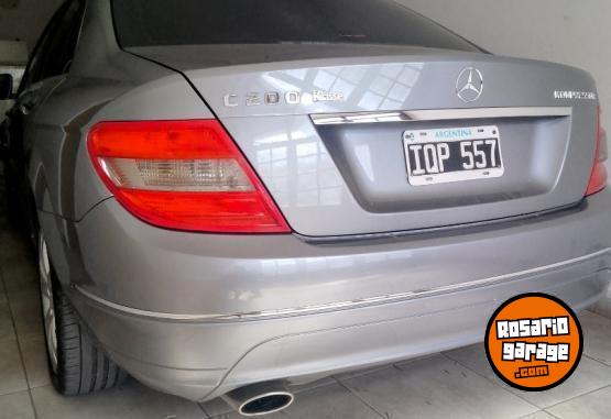 Autos - Mercedes Benz C200 KOMPRESSOR AvantGard 2010 Nafta 111111Km - En Venta