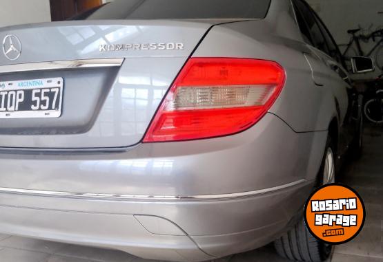 Autos - Mercedes Benz C200 KOMPRESSOR AvantGard 2010 Nafta 111111Km - En Venta