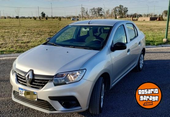 Autos - Renault Logan 2023 Nafta 18500Km - En Venta