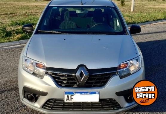 Autos - Renault Logan 2023 Nafta 18500Km - En Venta