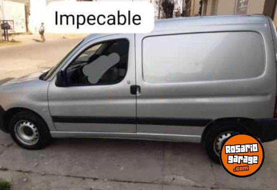 Utilitarios - Citroen Berlingo 2016 Diesel 140000Km - En Venta