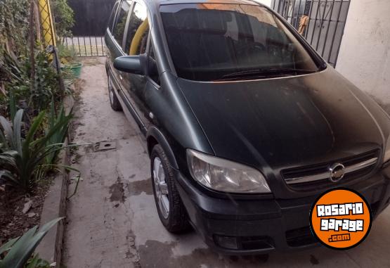 Autos - Chevrolet Zafira gls2 2009 Nafta 225000Km - En Venta