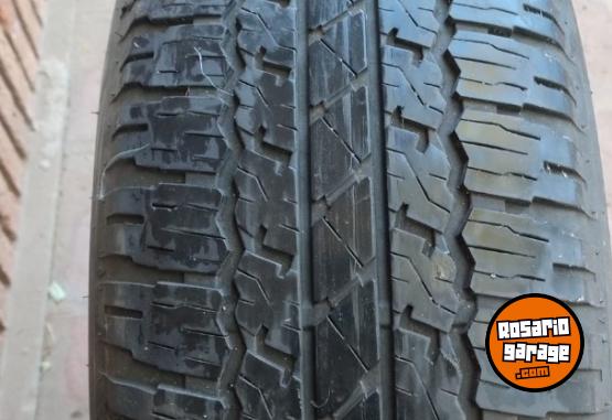 Accesorios para Autos - Cubiertas Bridgestone Dueler - En Venta