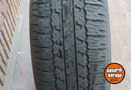 Accesorios para Autos - Cubiertas Bridgestone Dueler - En Venta