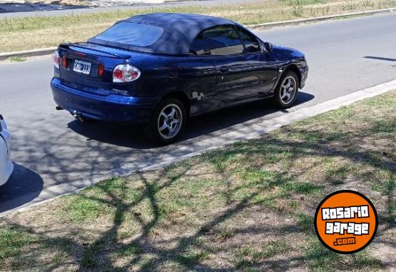 Autos - Renault Megane cabriolet 1998 Nafta 200000Km - En Venta