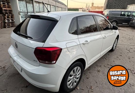 Autos - Volkswagen Polo trendline 2018 GNC 81000Km - En Venta