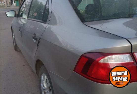 Autos - Volkswagen VOYAGE 2013 GNC 186000Km - En Venta