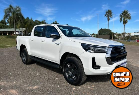 Camionetas - Toyota HILUX 2.8 4X4 SRV AT 2024 Diesel 0Km - En Venta