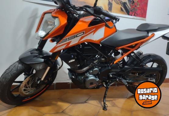 Motos - Ktm duke 250 no  200 390 2018 Nafta 15000Km - En Venta