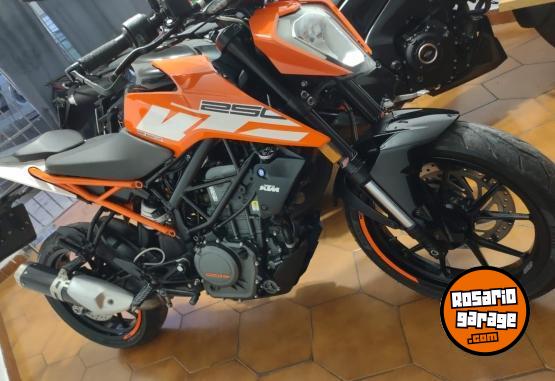 Motos - Ktm duke 250 no  200 390 2018 Nafta 15000Km - En Venta