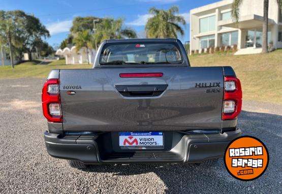 Camionetas - Toyota HILUX 2.8 SRX AT 2024 Diesel 0Km - En Venta