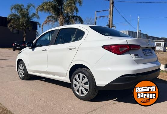 Autos - Fiat Cronos Drive Conectividad 2023 Nafta 7700Km - En Venta