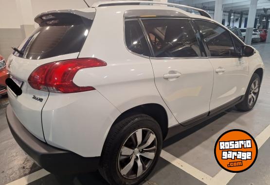 Autos - Peugeot 2008 FELINE MT 2017 Nafta 93000Km - En Venta