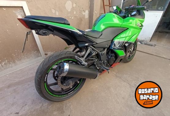 Motos - Kawasaki NINJA 250 SPECIAL EDITION 2011 Nafta 20000Km - En Venta