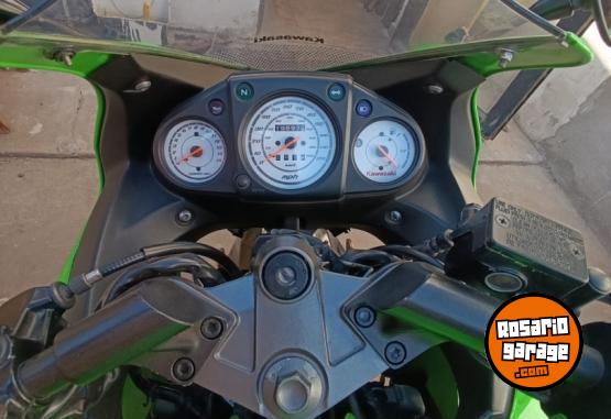 Motos - Kawasaki NINJA 250 SPECIAL EDITION 2011 Nafta 20000Km - En Venta