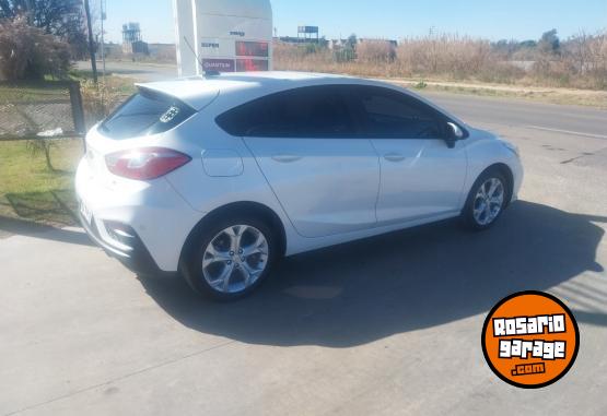 Autos - Chevrolet Cruze LT 2019 Nafta 75000Km - En Venta