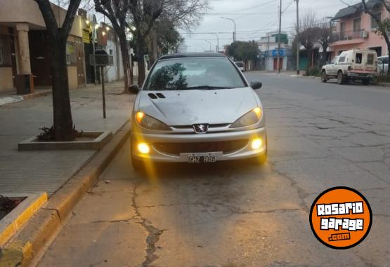 Autos - Peugeot 206 2007 Nafta 156000Km - En Venta