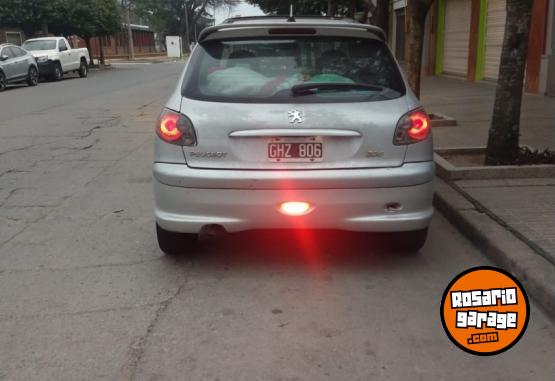 Autos - Peugeot 206 2007 Nafta 156000Km - En Venta