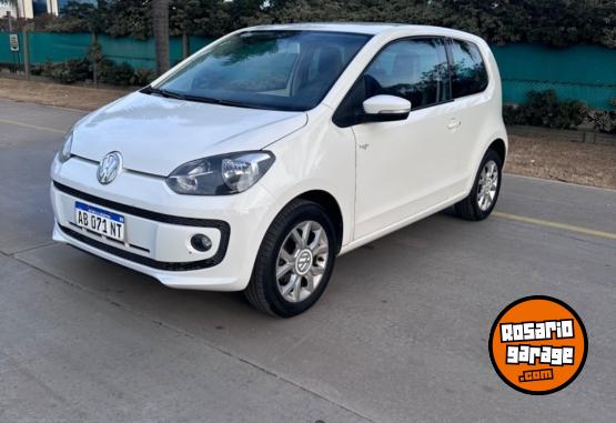 Autos - Volkswagen Up!! High 2017 Nafta 80000Km - En Venta