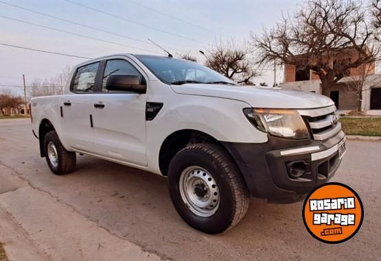 Camionetas - Ford ranger 2.2 safety 2015 Diesel 266000Km - En Venta