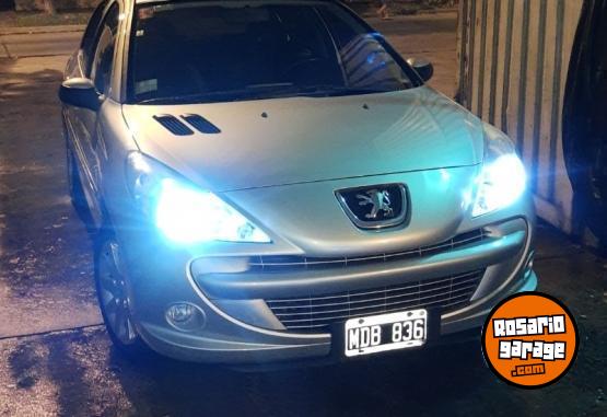 Autos - Peugeot 207 compact feline 2013 GNC 125000Km - En Venta