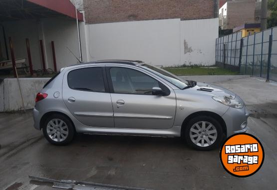 Autos - Peugeot 207 compact feline 2013 GNC 125000Km - En Venta