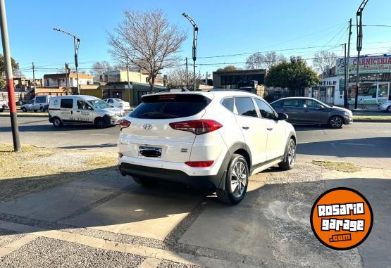 Camionetas - Hyundai Tucson 2018 Diesel 150000Km - En Venta