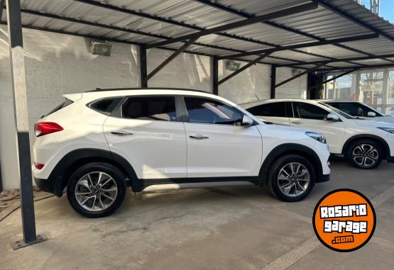 Camionetas - Hyundai Tucson 2018 Diesel 150000Km - En Venta