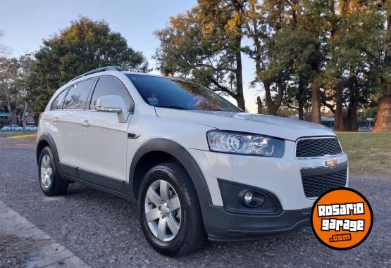 Camionetas - Chevrolet Captiva LT 2015 Nafta 205000Km - En Venta