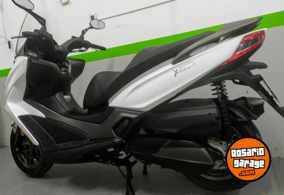 Motos - Kymco X-TOWN 250I 2022 Nafta 12250Km - En Venta